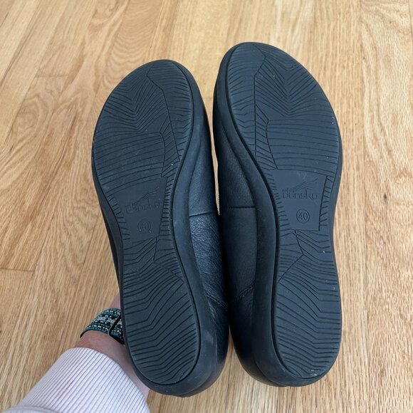 Dansko Kristen Black Milled Nubuck Leather Flats Women's EU Size 40 US 10/10.5 - Picture 10 of 11